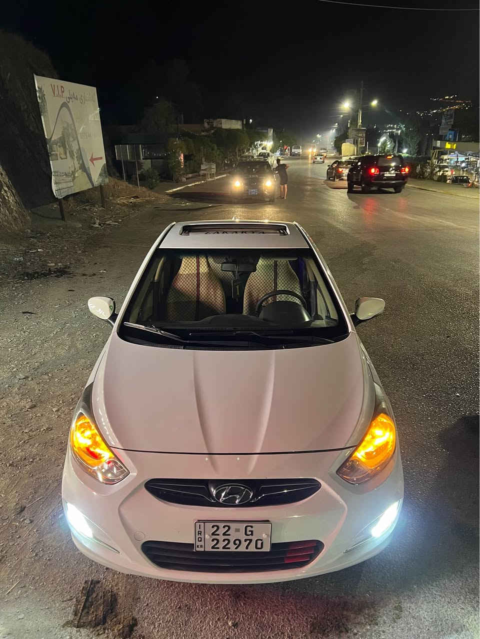 ئەکسێنت مۆدیل ۲٠۱۲ بۆفرۆشتن سەیارەکی زۆر پاکە سێپارچەی بۆیاغە جەمپێکی پشتی خەفیف هەیە لەگەل پەلەیاک سارد فول فول مواسەفات پێنج بالیف پێنج ویل  ABS سلایت  ناوزەرد گێرو مەکینە بەشەر ژمارەی مۆبایل ٠۷٥۱۲٥٠۸٤٤۲ أربيل, العراق
