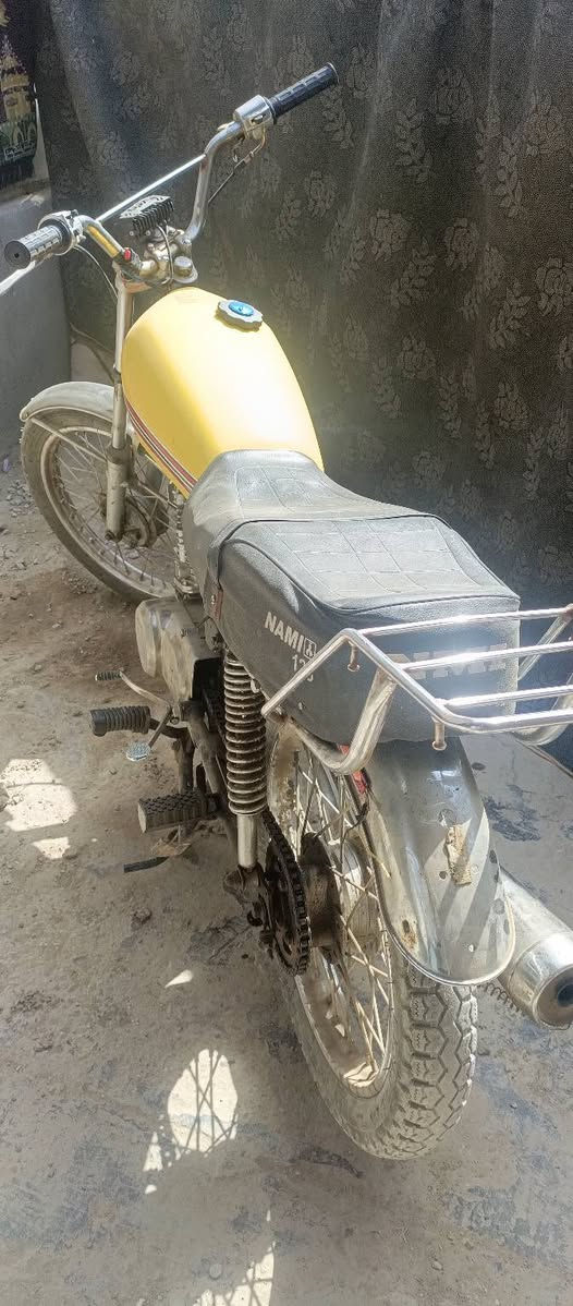 لبيع  كلك موديل ٢١ ***********
