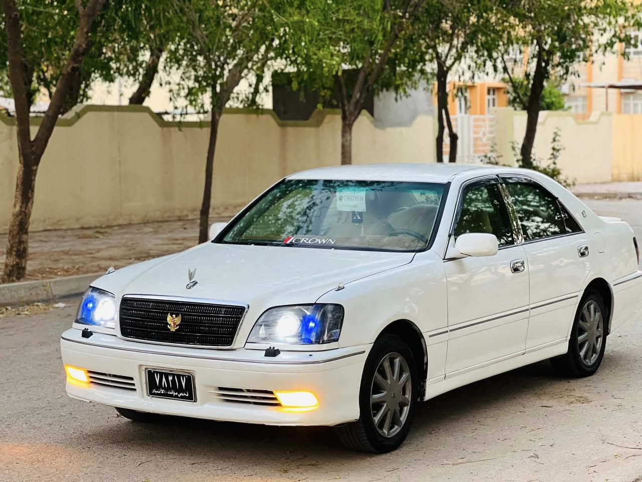 سڵاوی خوا لە هەموو لایە ، هەموو زانیاریە نوسراوە
مەلیکەی ساق ٢٠٠١ مەکینە ڤی ڤی تی ،ناو زەرد دەشپول نەجەف ، دوو دووگمە، گێڕ و مەکینە بێ عەیب ،دوو پارچە بۆیاخی پێوەیە بەبێ دەعم و زەربە و لێدران ، ویل نەجمە ، سعریشی٦٥ گڵاو معامەلە گۆڕینەوەش بە شتێ بەدڵم بێ
شوێن کەلار  ژمارە ***********
