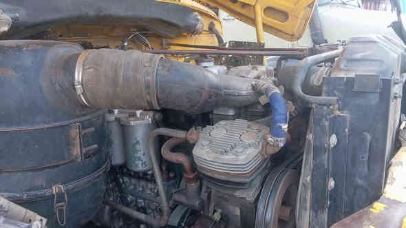 للبيع راس تريله قجمه موديل 79 شاصي مكفول خام قماره نضيفه محرك مجفت جديد كير 25 فقصه أكسل جيف تخم تاير جديد رقم   أنبار تحويل فوراً السعر 175 ورقه وبيها مجال مكاني الفلوجه معرض الوطن للاستفسار ه‍ الوكيل حمزه *********** ه‍ ابو قصي *********** ه‍ ***********
