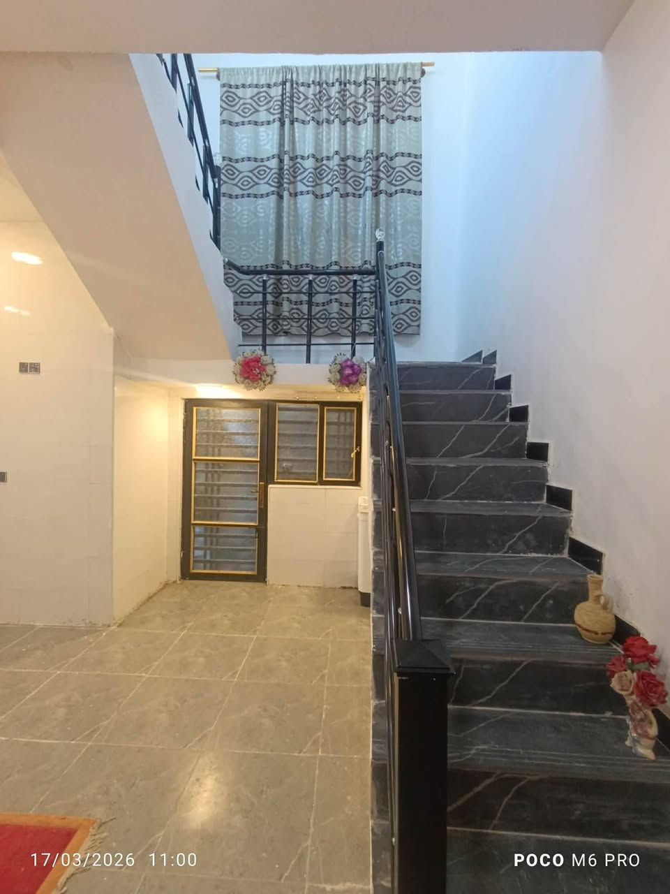 بيت جديد للبيع حي لأمين لأول مساحة 100م بناء طابقين درجة اولى
تفاصيل أكثر على رقم ***********
