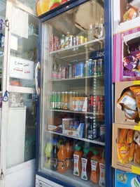 للبيع عارضة عمودية  كبيره ' نضيفة تبريده حلو كلة شغالة مابية اي عطل   ...