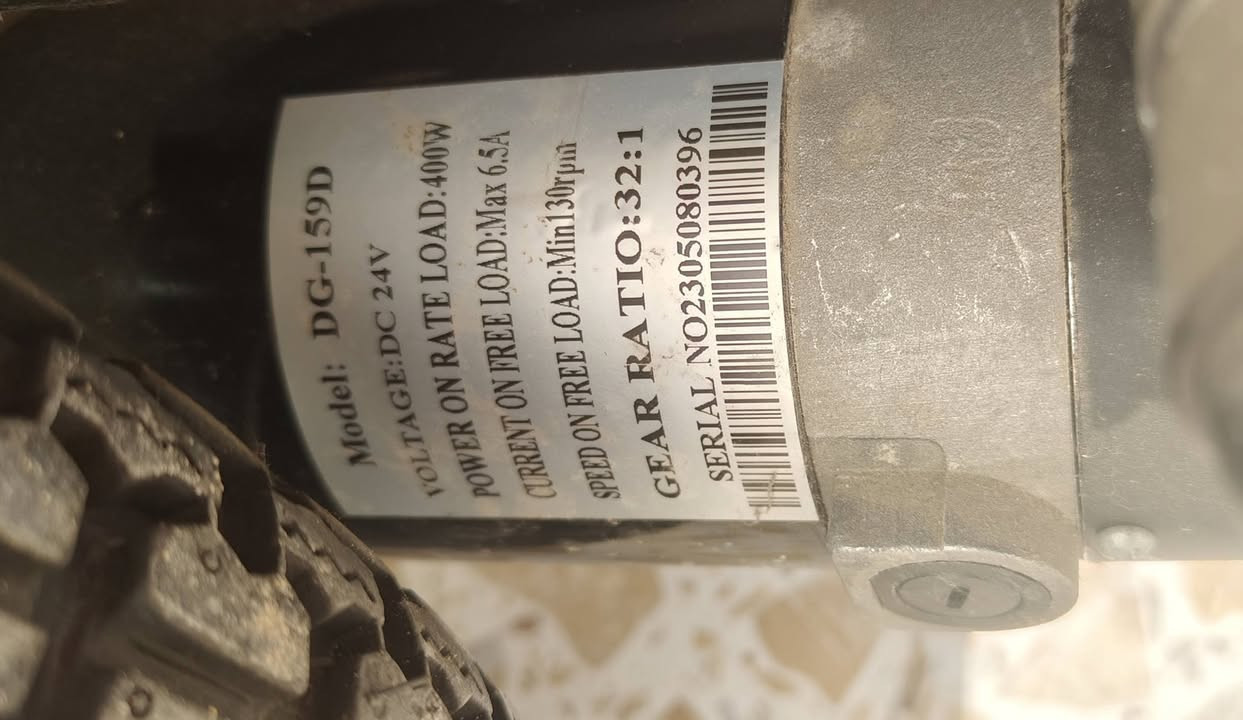 اريد ابيع هل عربانه للعلم مامشيه نهائيا بس البطاريه لان متروكه مامشحونه عطلت لذلك تحتاج تبديل فقط بطاريه


**إذا كنت صاحب هذا الإعلان وتريد حذفه لأي سبب، رجاءا أرسل رسالة إلى الدعم الفني**