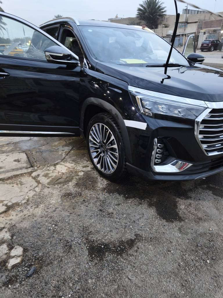 جيتور x90بلاص ضمان ١٠ سنوات أعلى مواصفات فول ٧ راكب محرك الفين تيربو ٣ قطع تبريد ماشيه فقط ٥٠٠٠ كيلو بعده وضع وكاله بدون لوحات بسمي منفيس موديل ٢٤ سعره ٢٥ مليون  للبيع او مراوس
*********** بغداد, العراق
