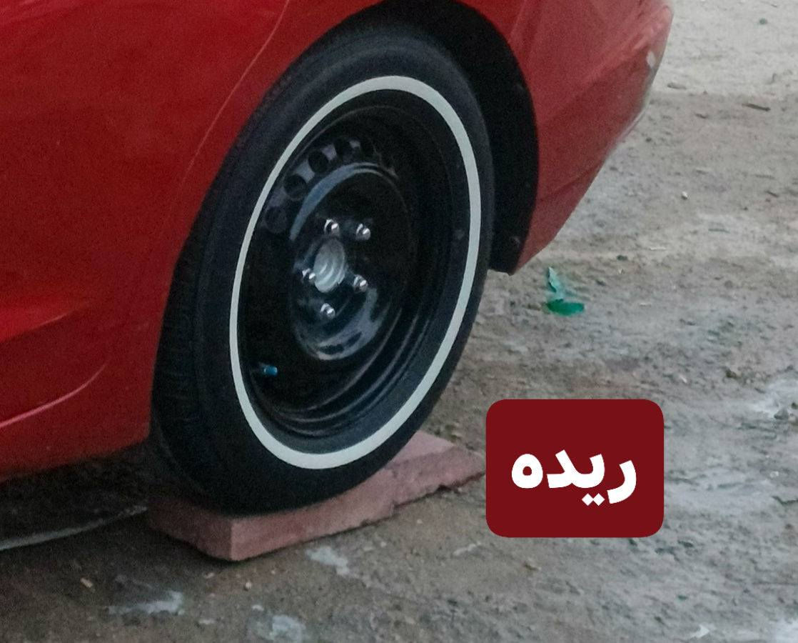 سلام ۈعـْليگمٌ-ٱلسّلٱمّ:ﯙرحـّمَة ٱللـّہ ۈبٌرگـّاتہ تاير ويل نتره 20تايرات نضيفات شديتهن شهر وفتحتهن بيع او مراوس بويل عُاَدّيَےّ ابو لخظه***********
