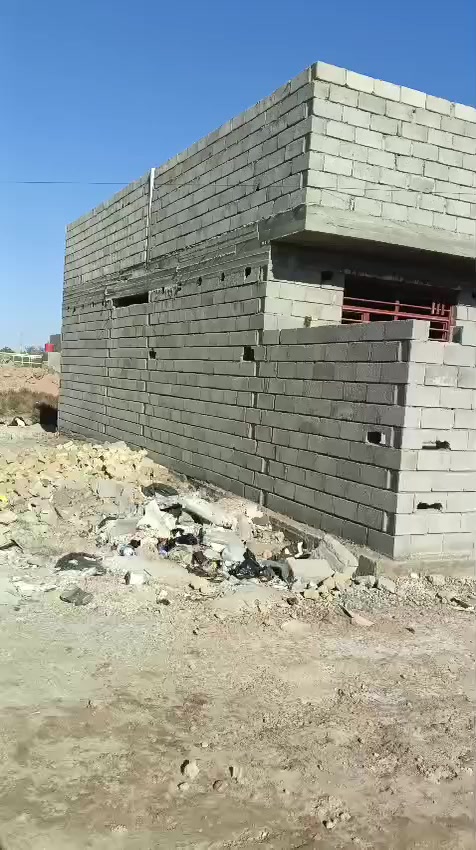 {بِسْمِ اللَّهِ الرَّحْمَنِ الرَّحِيمِ} 
هيكل بناء جديد حي الحكيم نزلة زيوت بغداد ماقبل جسر جديد قرب من مكتبة عمار ثانيه مساحة210م يتكون من غرفتين نوم مطبخ صاله استقبال صيحات خارجيه وداخليه بناء مقبط على خريطة وجهه البيت 15 نزال 14
تواصل مع رقم ***********
