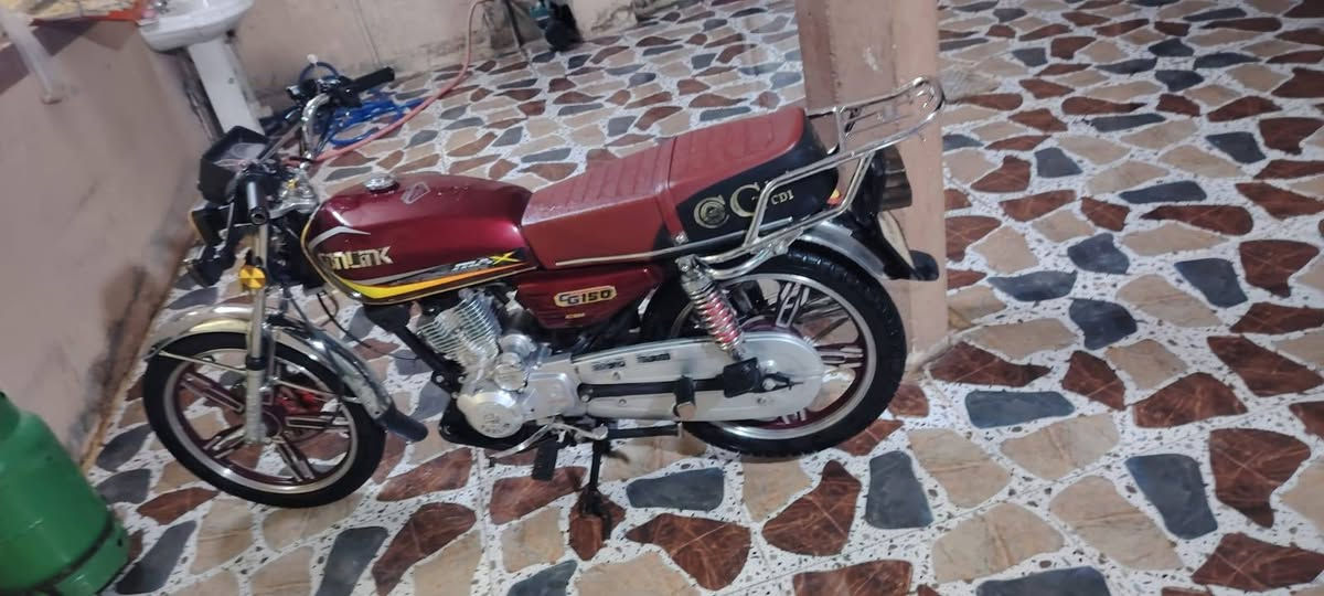 ماطور للبيع سونيك باب اول وزن الثقيل منافيس اشتغل بصمه مشروط كله بشرط 2023 خابرني الدلل ***********
