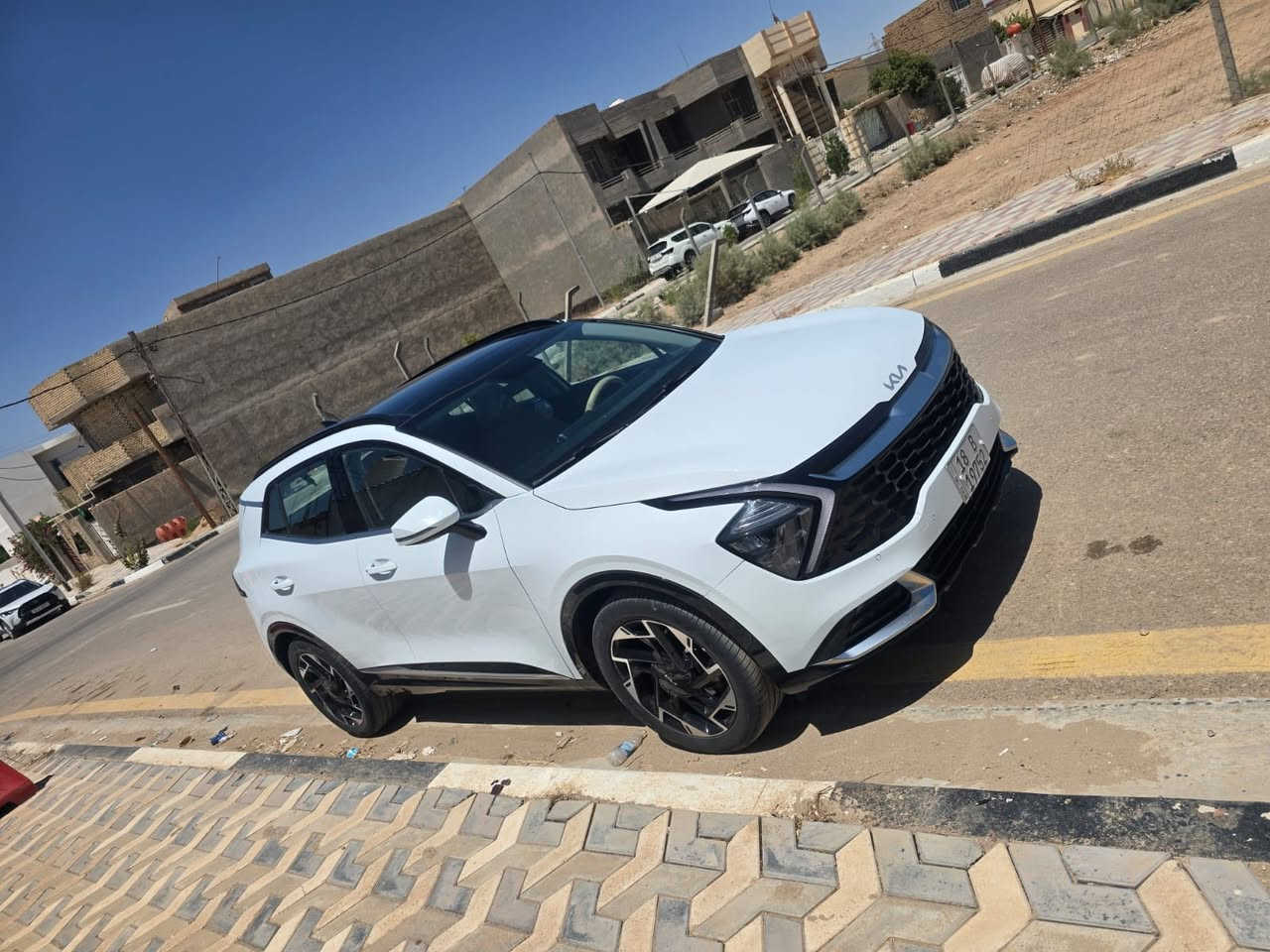 سلام عليكم سبورتج موديل ٢٤ بانوراما ماشيه 26 الف
جنطه كهرباء كشنات كهرباء وتدفئه بلكشنات والستيرن خليجيه مكينه 2000  داخل بيجي رقم بابل  جديد مكانها بابل كفاله عامه عدا شخط بسيط جدا سياره جديده للاستفسار:- ***********
