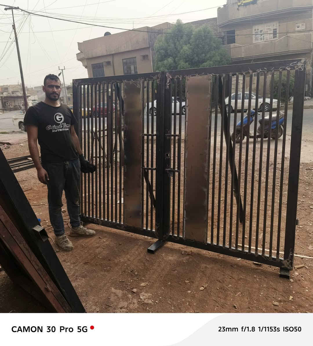 نقد او تقسيط
نقد او تقسيط
عمل كافه انواع الحداده بوب. شبابيك. عمل السقائف العاديه وسقائف الكي سبان غرف السندويج والجينكو صبغ وتنضيف البوب والشبابيك اتصال او واتس ***********
