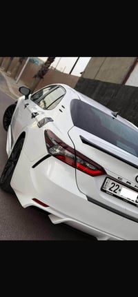 كامري22 se للبيع بدون دواخل بدون ايرباك  ماشيه 46km السياره بأسمي هذا ...