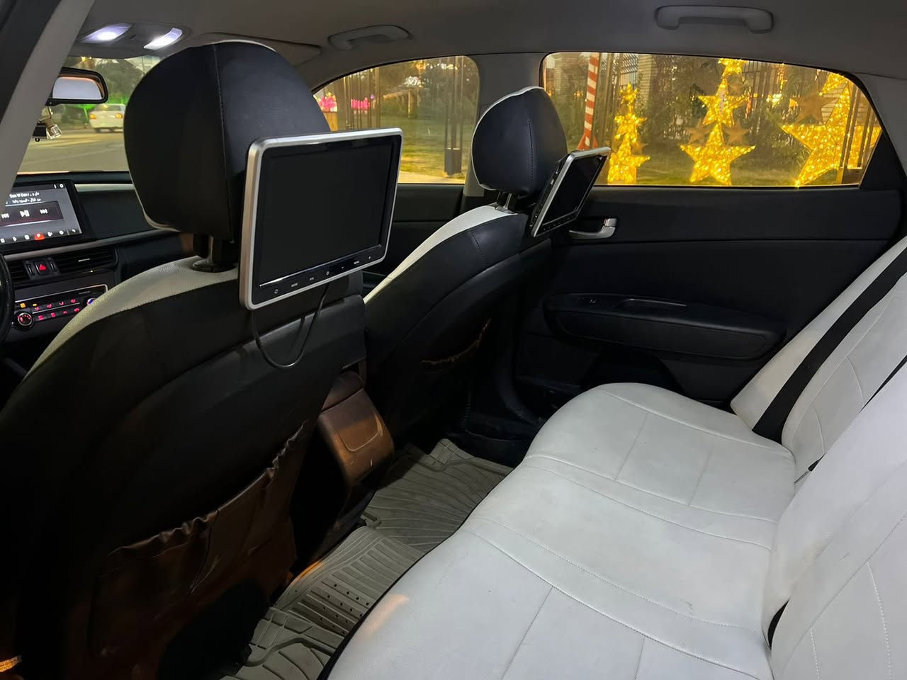 كيا اوبتما 2016   وارد امريكي
بدون ايرباك

لون ابيض بغداد سنويه جديده

المواصفات

مكينه 2400 GDi

تشغيل عن بعد 

تحكم ستيرن

كشنات كهرباء

مرايه شفط وقلاب

شاشه كار بلي عدد 3

كشن جلد ابيض  اني مسويها

كامرا دواره

لايت زنون بلادي

ويل كب بلادي 16

تخم تاير جديد 

السياره خير من الله 

فول ماعدا البصمه والبنوراما

صور الحادث مرفقة بل صور 

مكان سياره الاسكان

رقم الهاتف ***********

*********** الهاتف الثاني
سعر ١٣٥
