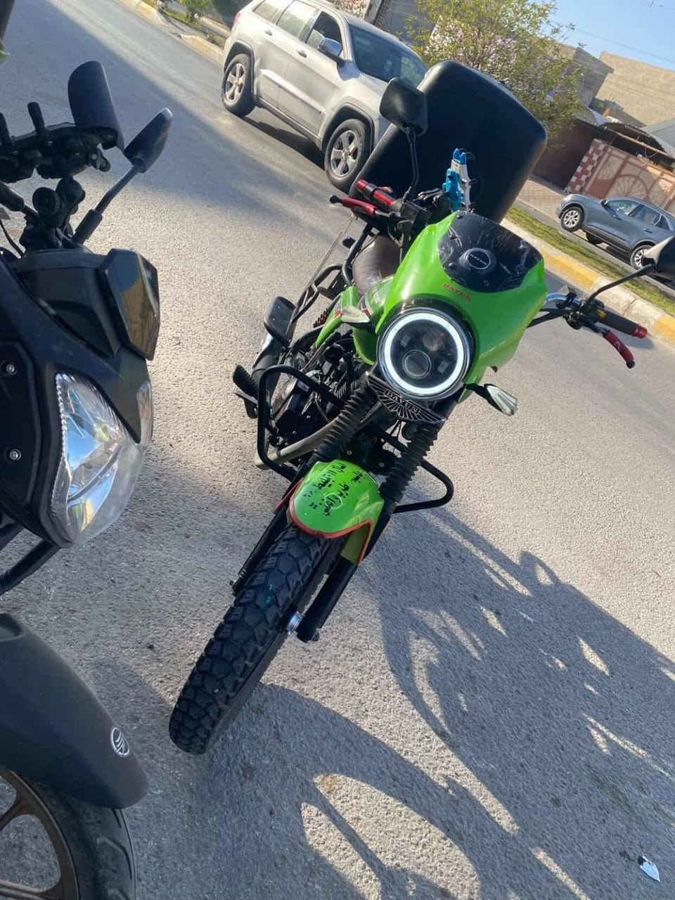 اسلام عليكم دايوان للبيع
١. موديل ٢٣
٢. كلاسك
٣. لون. أخضر
٤. رقم. بغداد
٥. مكينه ١٥٠. بلادي ما مفتوحه 
٦. مكاني الفلوجه
٧. السعر. ب مليونين وبيها مجال
٨. رقم. ***********
