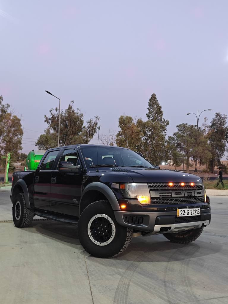 Raptary مۆدیل 2013 SVT

لەم مۆدیلەیە فول فول مواسفاتەی خلیجیە
سۆنەریم داناوە بێ بویاخ و بێ ساردە 
مکینەو گێری نکراوەتەوە
مکینە مرغوبی ٨ بستونە
سەنەوی و تایەی و ناوی تازەیە بی کەمو کوریە ،
بەس فرۆشتنە بێ گۆرینەوە تکایە
ژم/*********** Iran
