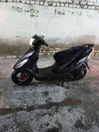 مكلف بالنشر!!!  ماكس عدله للبيع السعر 350     للتواصل مع صاحب الدراجه ...