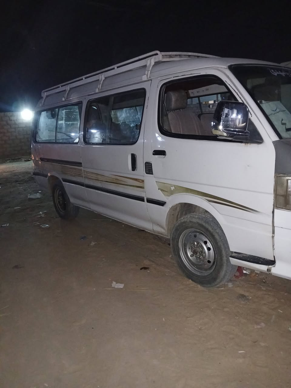 سلام عليكم خوان من رخصت صاحب الكروب محترم عندي هاي فتون موديل موصليه موديل ١٤ اريد مراوس   جنبي فتون ونطير فرق بس كون سياره نضف كليش هاذارقمي ***********
