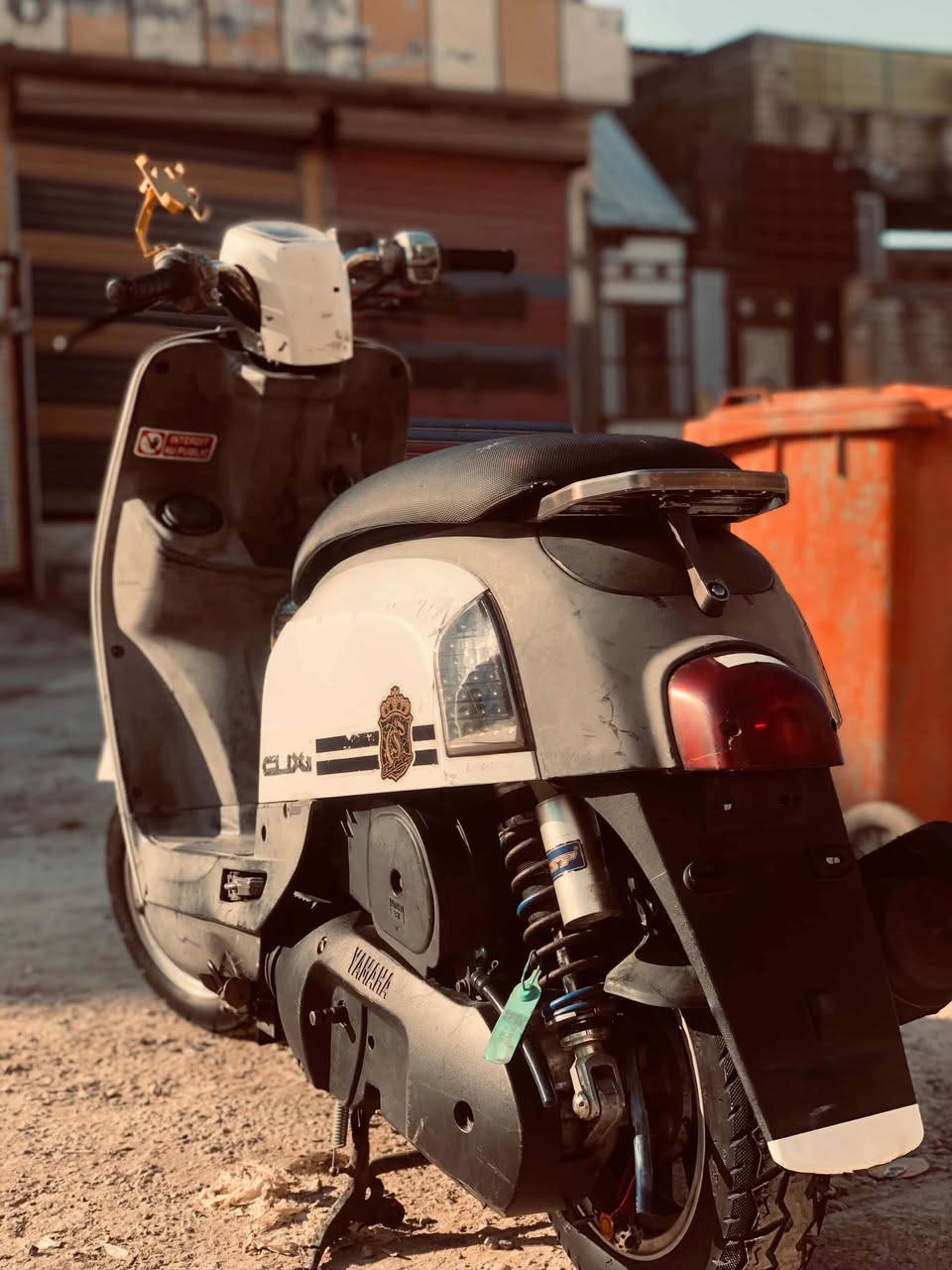 السلام عليكم 
بوليس دراجه كفاله مكينه بل جيس شلعه معدل ميحتاج احجي بيه تزويد تختلف عن العاديه اكرر بيه تزويد من الرمبه 
١-وياله 
٢-قبق فلاوين 
٣-قطره مال دهن
٤-كاسحه خلفيه 
٥-صدر امامي 
٦-دبل خلفي
طسته تخبل  حته لهندر ماشاده نكر سلف بكل وقت
السعر ٩٧٥بيه مجال الدراجه مصروف عليه 
مكاني بغداد الرئاسه شارع ٢٠رقمي***********
