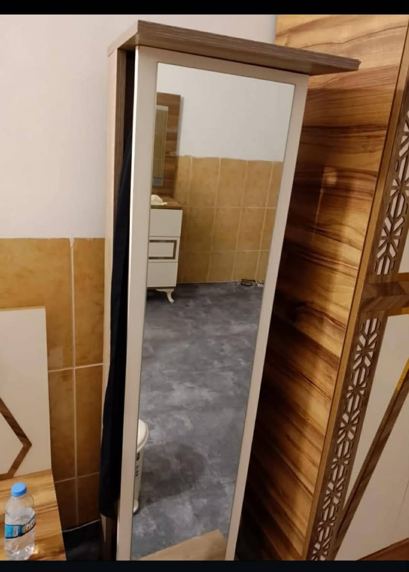 للبيع 7قطع كامله معى دوشك


**إذا كنت صاحب هذا الإعلان وتريد حذفه لأي سبب، رجاءا أرسل رسالة إلى الدعم الفني**