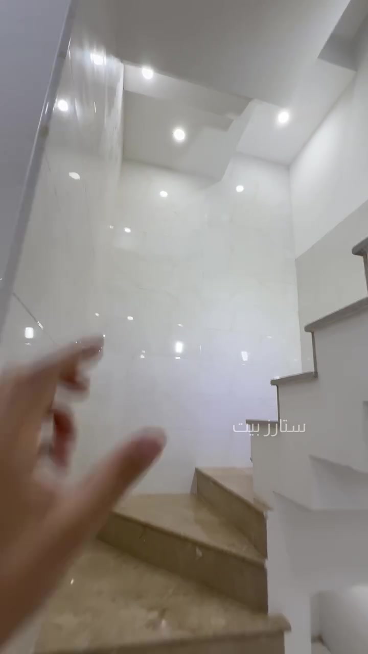 ضيف لمسة فخامة وهدوء لبيتك مع تحفنا الجدارية المصنوعة يدوياً 
من "الجبس والبورك" بكل إتقان

🔥 عروضنا المميزة:

 قطعة واحدة: 12,500 دينار
 قطعتين: 20,000 دينار
 3 قطع: 30,000 دينار

 العرض الأقوى: 4 قطع بـ 35,000 دينار (والتوصيل مجاني!)

🚚 التوصيل لكل محافظات العراق (5,000 دينار للطلبات الأقل 
من 4 قطع).

📞 للطلب والاستفسار: ***********
لا تفوت الفرصة، الكمية محدودة!
