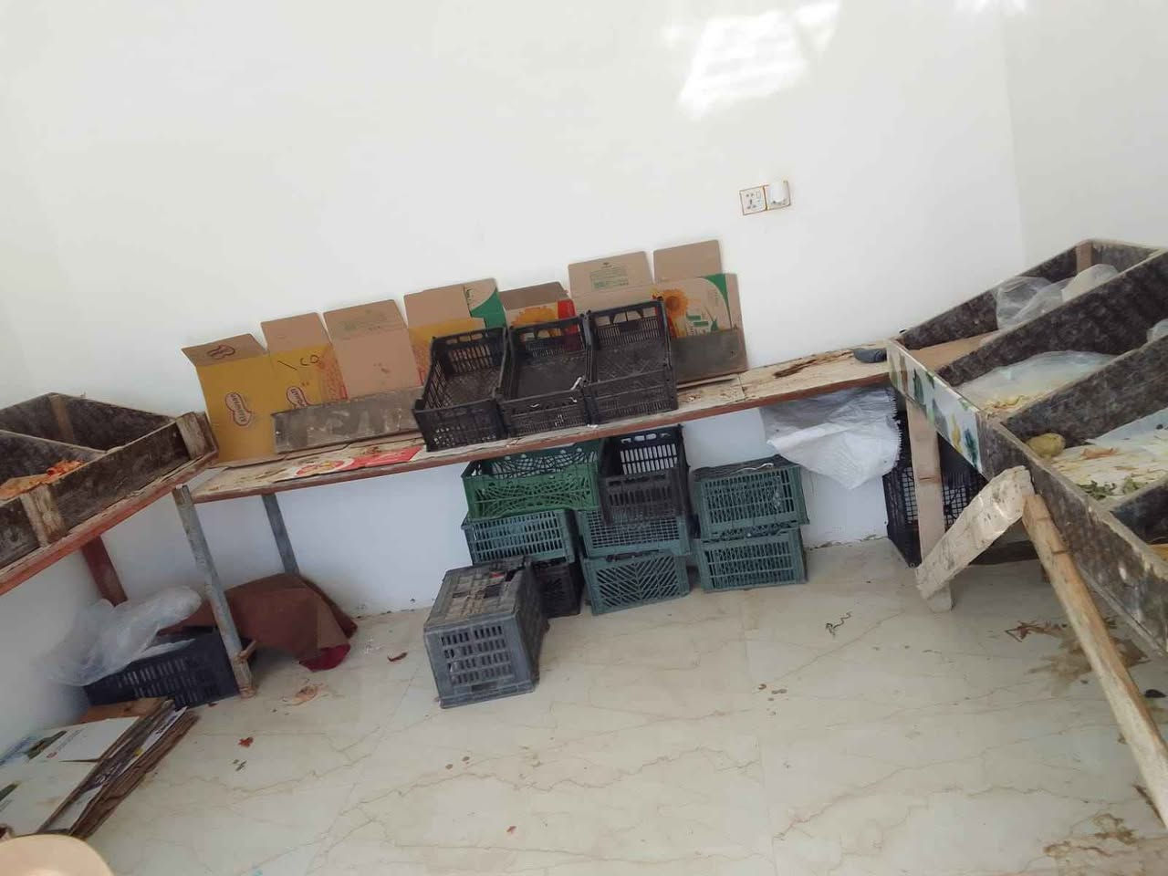 ميوزه مخضر مع ميزان مثل ما موجود بصوره سعرهن 100 قفل اتصال فقط *********** _ *********** مكان كربلاء قرب جامعه العميد عمود ١٢١١ كربلاء, العراق
