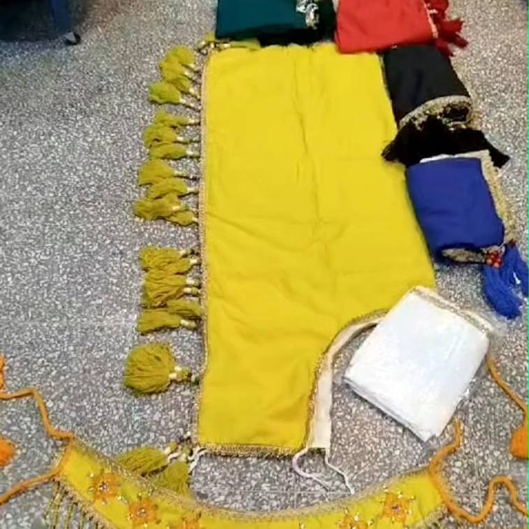 جميع انواع مواد ومزتلزمات الخيول متوفره 
محل ذوالفقار لبيع المواد الانشائه 
***********
