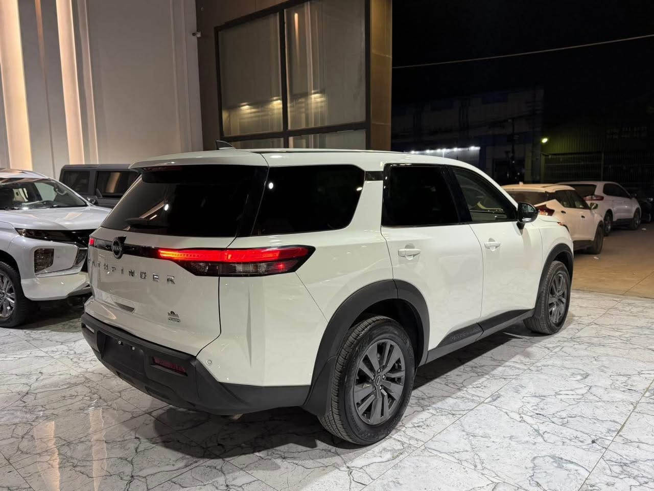 𝑵𝑰𝑺𝑺𝑨𝑵  𝑷𝑨𝑻𝑯𝑭𝑰𝑵𝑫𝑬𝑹   𝑺 4x4
‎موديل 2024
دبل اكسل
‎بصمه
‎تشغيل عن بعد
‎رادار امامي و خلفي و جانبي
‎تحديد سرعة
‎مانع الانزلاق
‎تحكمات ستيرن
‎ سيارة باب سكن صبغ
دعاميات بدون صبغ
مسافة 19,000 𝑴𝒊𝒍𝒆𝒔
سيارة موجود اربيل

‎رقم شاصي

5N1DR3AC2RC201424

‎رقم ☎️ 

***********
***********

#𝑵𝒊𝒔𝒔𝒂𝒏 #𝑷𝑨𝑻𝑯𝑭𝑰𝑵𝑫𝑬𝑹 أربيل, العراق
