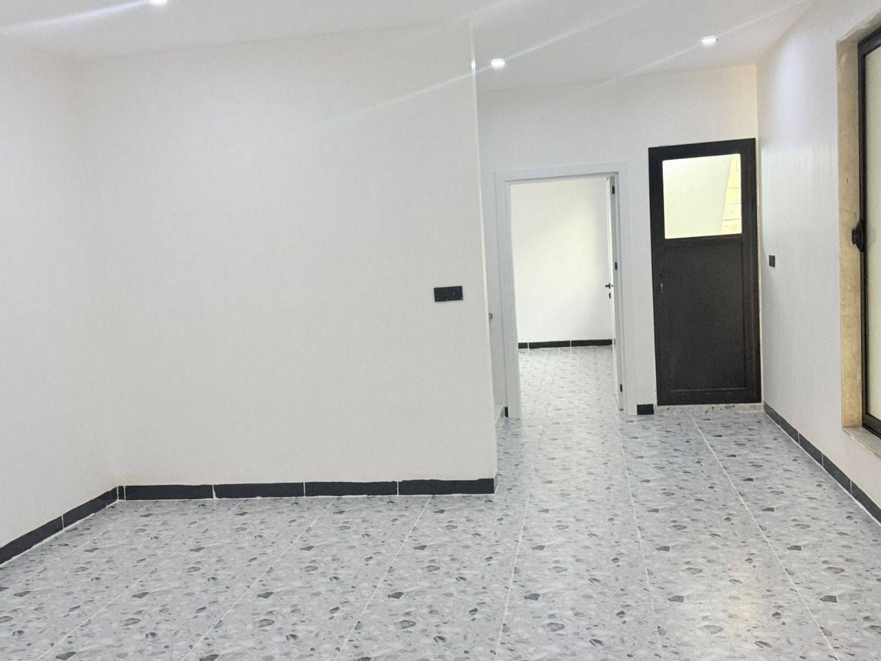 #عقارات_حبيب_علي
🔸سند طابو يتسجل بإسم اي عراقي
📍أربيل- منزلين لبيع حي فرمانبران قرب شارع كورنيش ع شارع 20M
➖مساحة 171M+171M طابقين 
يتكون⤵️
➖5غرف نوم 
➖استقبال-صاله-مطبخ-مجموعه صحيات-كراج

***********
***********
لمشاهدة الفيديو والسعر والباقي من العروضات ادخل للقناة رابط القناة👇
https://t.me/habeb2ali

#عقارات_اربيل #شقق_للبيع_اربيل #بيو_لبيع_اربيل  #فلل_للبيع_اربيل #مجمعات_سكنية_اربيل
 #عقارات_كردستان  
#استثمار_عقاري_اربيل #عقارات_بغداد_سليمانية_اربيل  #عقارات_شمال_العراق 

12 دفتر 50 ورقه
