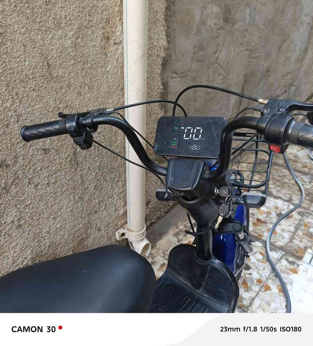 درجه شحن للبيع نضيفة جدا السعر ٢٠٠ وبيهه مجال


**إذا كنت صاحب هذا الإعلان وتريد حذفه لأي سبب، رجاءا أرسل رسالة إلى الدعم الفني**