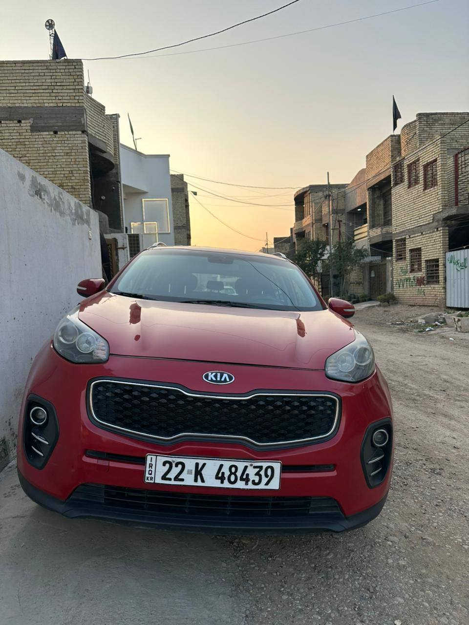 السلام عليكم
سبورتج خليجي 2018
السياره كلش نضيفه بسمي 
ماشيه 165 رقم اربيل
محرك جي دي اي 1600
صدر امامي خلفي جديد 
تبريد قطعتين 
تخم تاير جديد 
السعر 175وبيه مجال 
***********
بغداد السيديه
