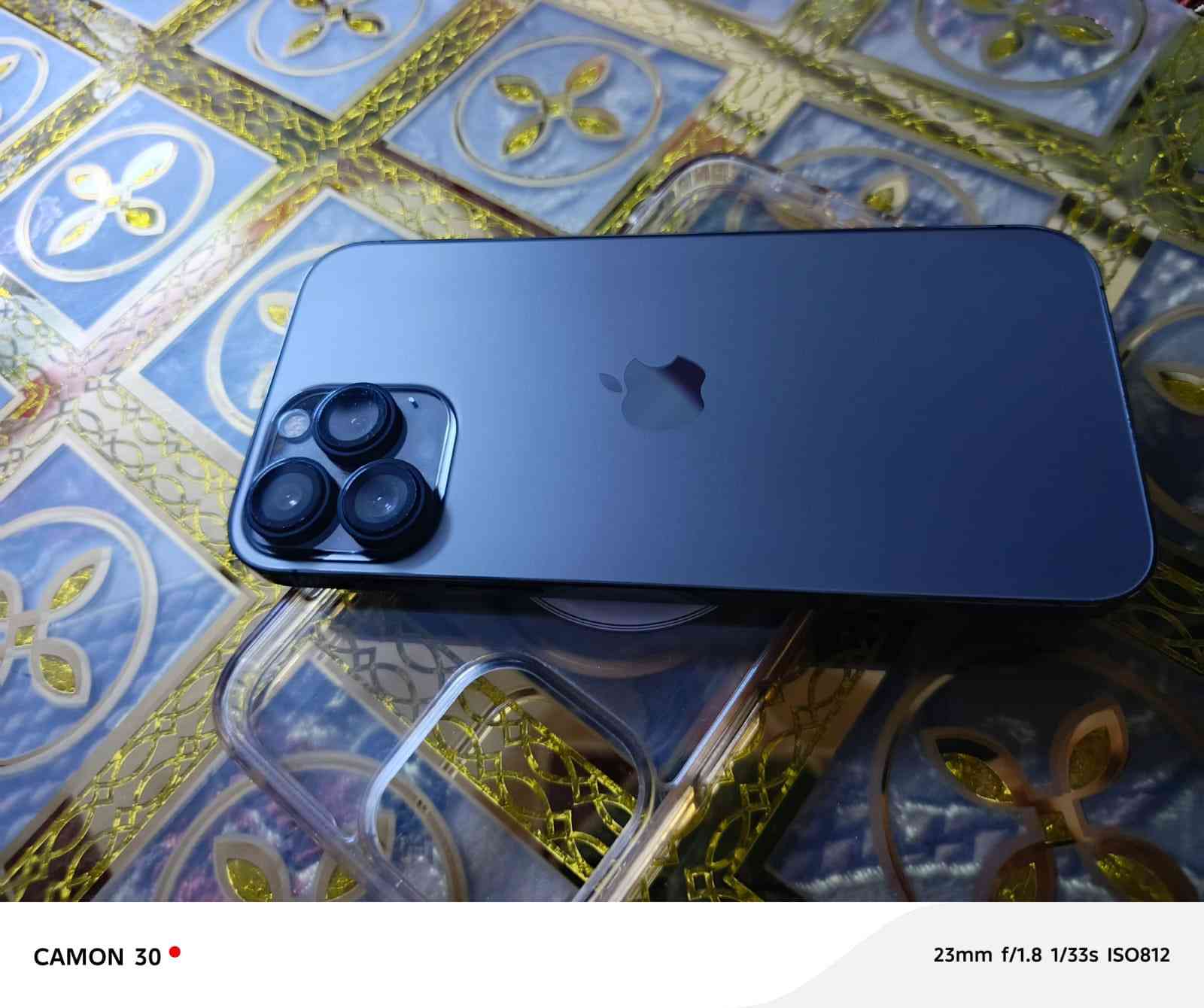 السلام عليكم
ايفون ١٣برو ماكس امريكي لون اسود

تلفون وتر 

ذاكره ٥١٢. بطاريه ٩٢ 

تلفون عله وضع الشركه مكفول من كلشي 

السعر ٧٢٥ وبي مجال بسيط جدا 

مكان جزيره الخالديه 

هاتف ***********
