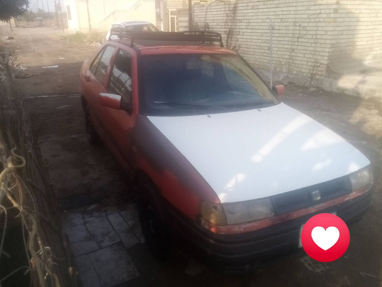 السلام عليكم للبيع سيارة كولف سيات موديل٩٢رقم بغداد حائزثالث سيارةبلاديةكلهةاسبيرالشركةالصغيربعدةبيهامحدفاتحة كهربائيات شغالة تخم تايرجديدباتري جديد غرفةحلوةكيرومحرك جديد كيرعادي بالبانزين انسةالصرف ماكو السعر١٩ بيهامجال للطيبين رقم الهاتف واتساب ***********
