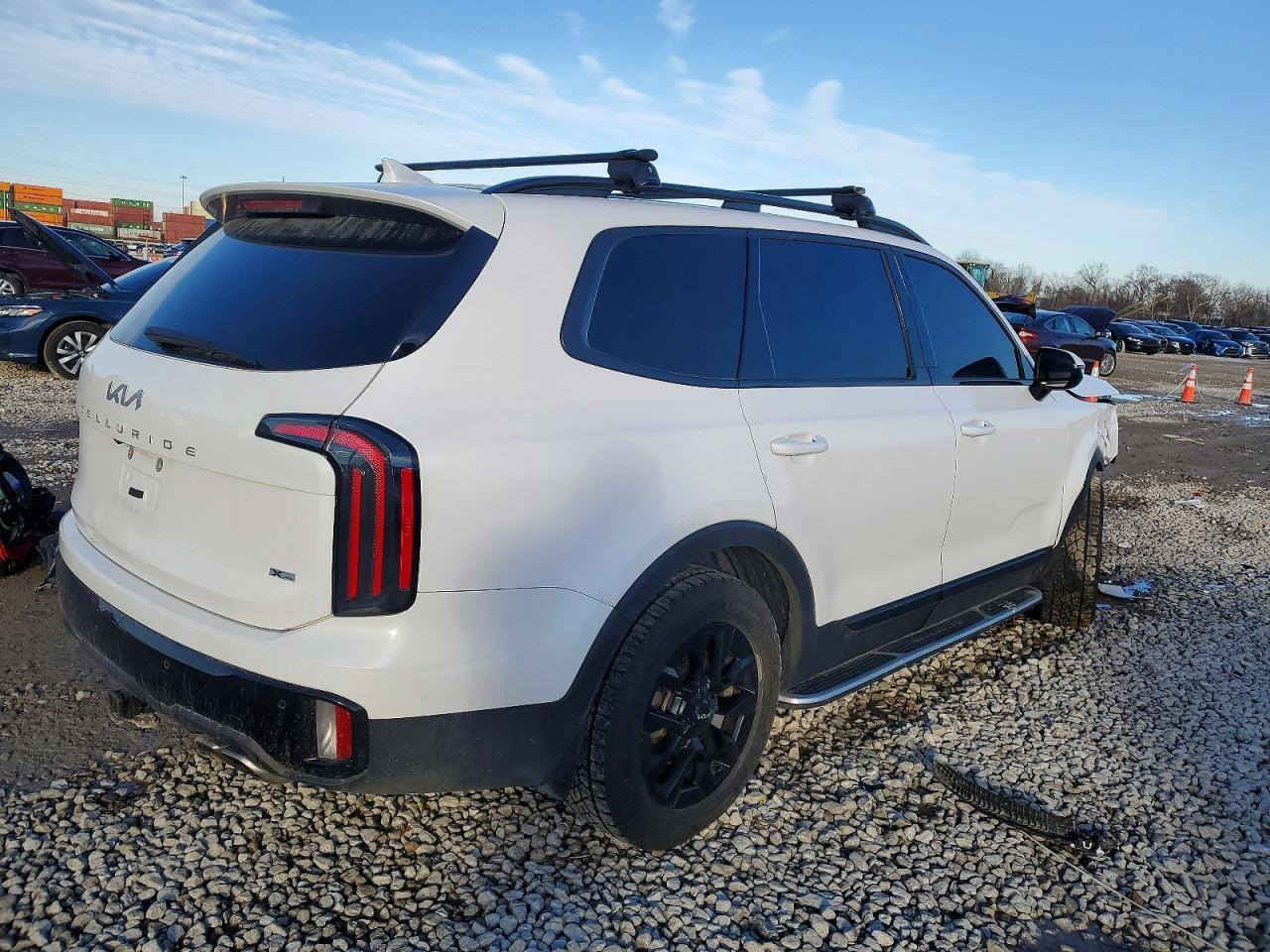 سلام عليكم تولرايد 2024 برستيج اكس برو اعلى فئه قفله المواصفات سعر مناسب جداا اي استفسار ***********
مدة الوصول 3 اشهر للمنطقه الحره
