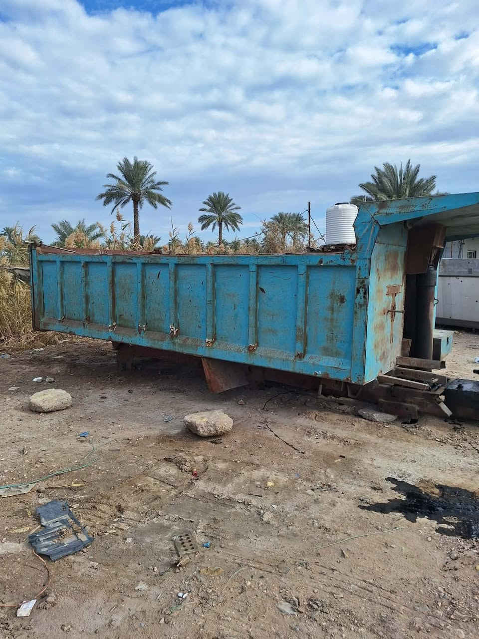 بدي ألبي للبيع
الطول 5و 15
***********

***********
