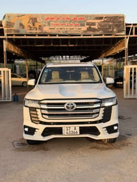 لاندكروز GXR • ٢٠٢٥ • وكاله الفطيم