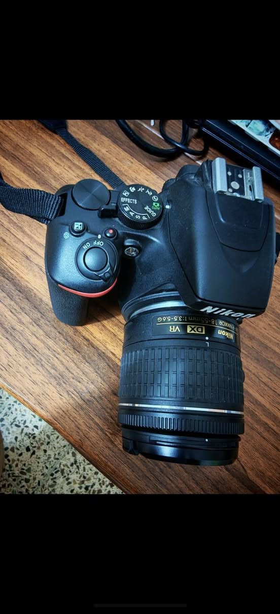 للبيع كامره Nikon D3500 بحالة ممتازة جداً واستعمال خفيف، تصوير احترافي وجودة عالية.
تجي كاملة ويا جميع ملحقاتها الأصلية:
✔️ عدسة
✔️ قبغ عدسة
✔️ حزام كتف
✔️ شاحن + بطارية
✔️ جنطة نيكون أصلية
💰 سعر مناسب وبيها مجال للشراي

للاستفسار المراسله على الخاص 📩


**إذا كنت صاحب هذا الإعلان وتريد حذفه لأي سبب، رجاءا أرسل رسالة إلى الدعم الفني**