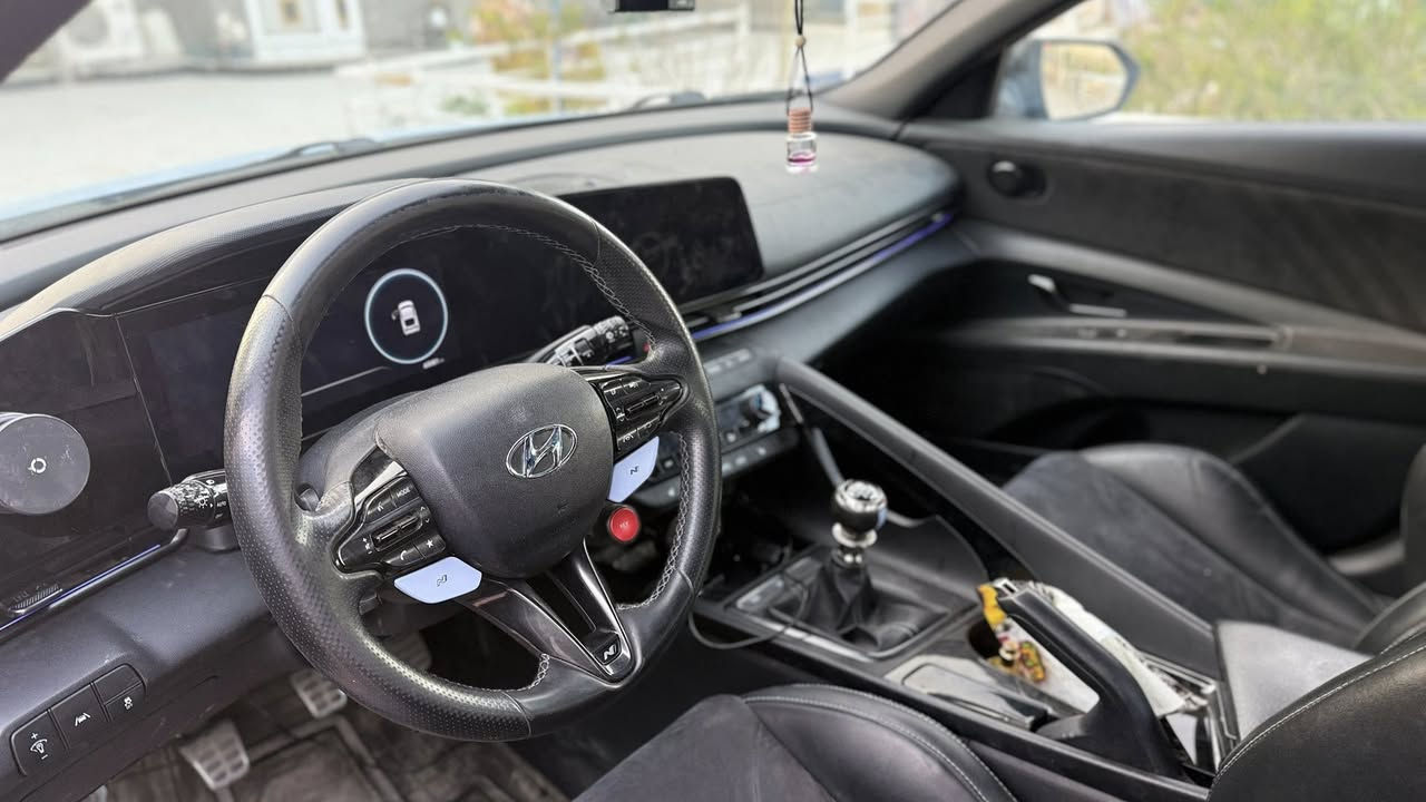 هيونداي النترا (N)مديل (2023) وارد امريكي
رقم بغداد  وهم حرفه N حره ب اسمي تحويل ثاني يوم
ترقيم جديد  

اللون :سمائي مميز🩵

💨السرعه : 300 

المحرك : 2000 تيربو فئة N كير عادي كير عادي 

الحاله :بنيد مرجع نفسه وبيه خصره كلش قليله بالشاصي لا معدله ولا مصلحه 
موجوده من ضمن الصور  

العداد: 60الف ميل 

المواصفات ال N 🚀/1

كشن حضن/كشن علامة N وتشتغل علامه الN ويه فتحة الباب /كشنات Nكنتاره وجلد وسقف اسود/ انارة داخليه 24 لون /تحكم ستيرن نورمال وسبورت وايكو تحكم دبلات نورمال وسبورت /ابواب بصمه // اوتو ستوب /نقطه عمياء / تحديد سرعه تحديد مسار /رادار امامي وجانبي وخلفي /حساسات امامي جانبي خلفي /كشنات هيتر/ صندوق ذكي /لايتات ليد ٣ عدسات زينون /بكلايت ليد/شحن وايرلس BOSS شاشه ايباد كار بلي /كاميرا /نظام صوت بلادي 

NORMAL_نظام

Sport_نظام

ECO_نظام

N🚀🚀_نظام 
صور ه رقم الشاطي موجوده بالمنشور 

الشاشه يرادله برمجه وبرمجته ببغداد موجوده بس ماعندي مجال أسويه وايضاً يحتاجله حساسات أمانيه وسعرهن ٣٥ الف

السعر ١٥٥ وبيه مجال 
رقم الهاتف ***********
 مكاني بابل
