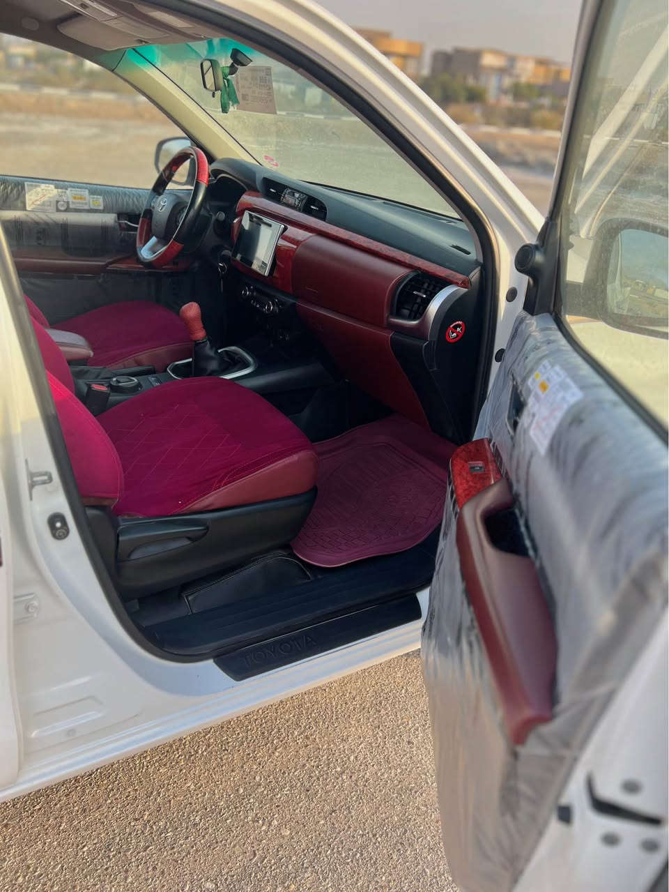 بيكم 2017 كير عادي الساير  رقم بصرة فول مواصفات تبريد خلفي وتابوت سياره باكيت كفاله عامه عدا شخط بالحوض صفحه السدر امبين بالصوره باقي كفاله عامه السعر 215 بيه مجال بسيط شراي يتصل *********** او *********** مكاني البصره قضاء المدينه Singapore
