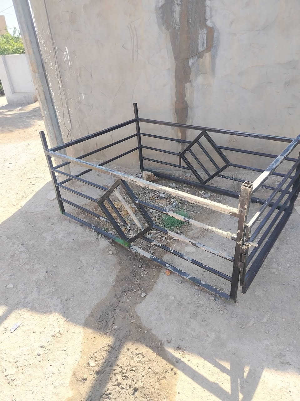 محجر للبيع بل جيس يخبل وكامل عله اخر حبايه سعر 100وبيه مجال حك الجيه  مكاني بابل مسيب سده الهنديه والمايعجبه يكمل كبل هاذه رقمي ***********
