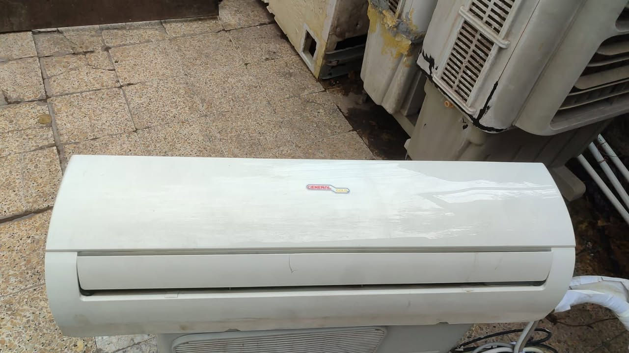 سبلت طن ونص جنرال للبيع ***********
