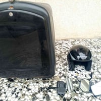 للبيع ادوات مال دلفري صندوق +خوذه+مرايات+ستاند تليفون +سبرنك مال صندوك...