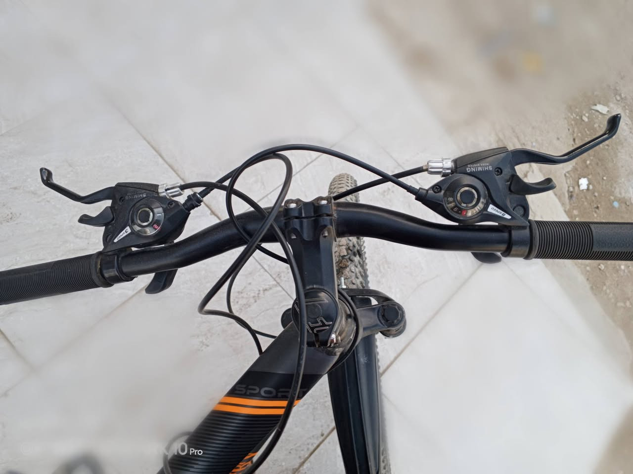 موجود بايسكل 🚲
مستعمل شهر واحد فقط 
بيه 8 حركات خلفية 3 حركات أمامية
سعره 110 و بيه مجال بسيط 
المكان قريب من شارع المدرسي 
للتواصل ‪‏‪‏‪***********‬‏ فقط واتساب
