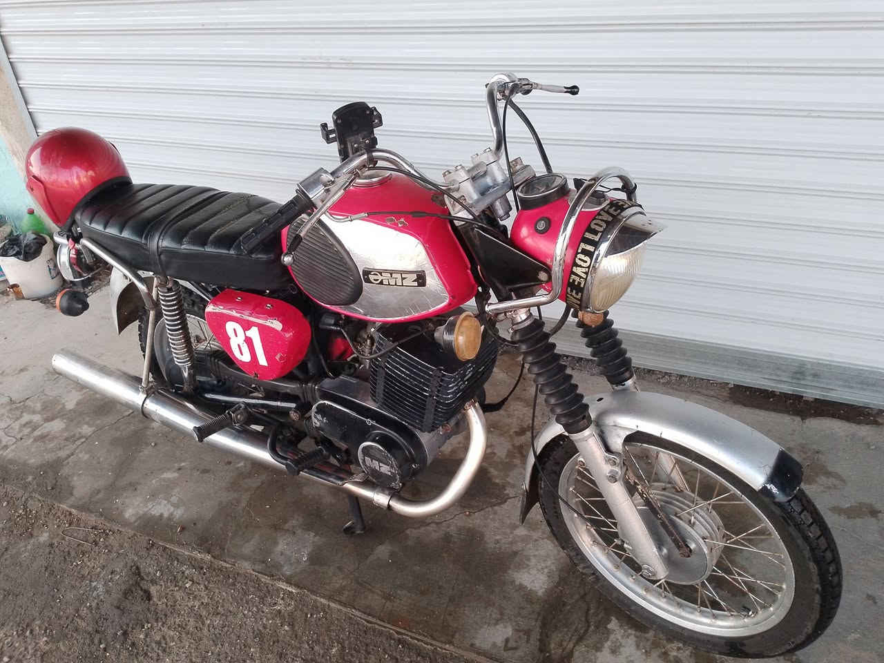 للبيع ام زيد 81 ماكينه قنبوره شاصيل بيه اللحم بالخشم بس اوراق موجود مكان كركوك السعرص خاص *********** سايس 3 ماكينه خير من الله دراجه يحتاج صبغ بس صالنسا واحد
