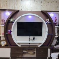 معرض • فيه مجال