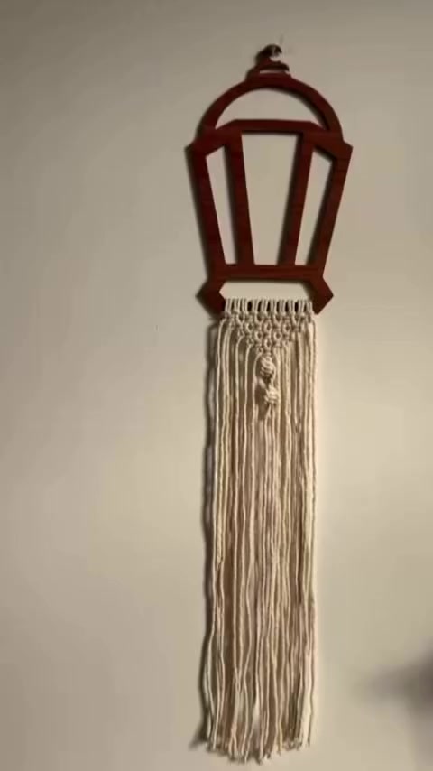 فانوس رمضان بتصميم خشبي أنيق ولمسة مكرمية ناعمة 🤎
تفاصيل بسيطة لكن حضورها دافئ، يضيف للجدار روح رمضانية هادئة ولمسة تراث ممزوجة بذوق عصري 🌙✨

#مكرميه #مكرمية #رمضان #فانوس #فانوس_رمضان


**إذا كنت صاحب هذا الإعلان وتريد حذفه لأي سبب، رجاءا أرسل رسالة إلى الدعم الفني**