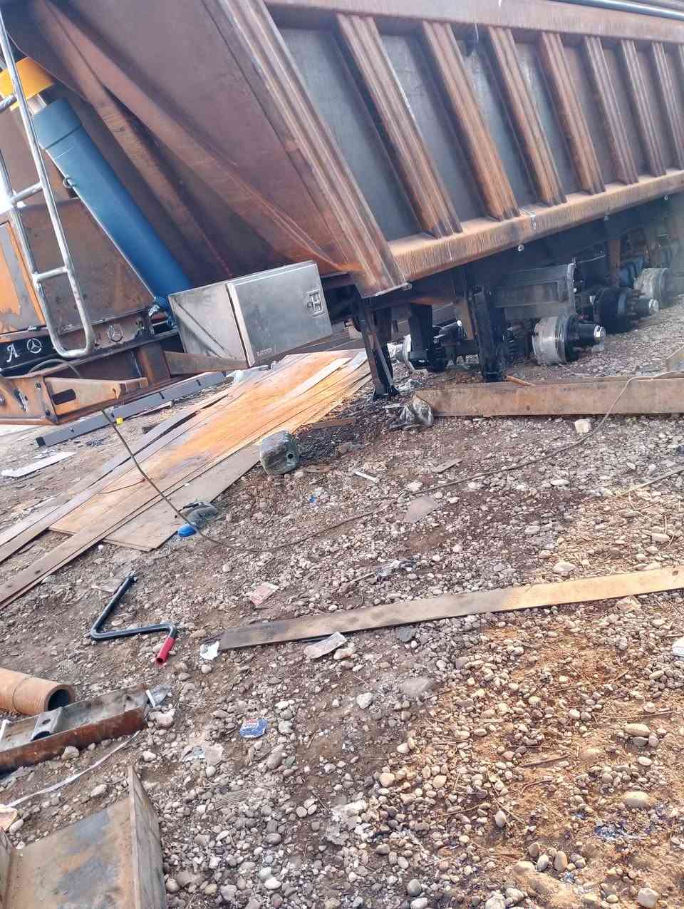 حداده حيدر الباوي عرباين ماموت وباك نيسان ***********
