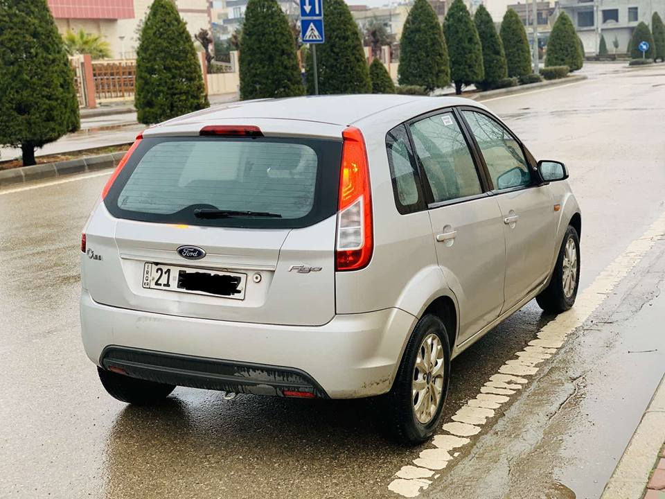 فۆرد فیگۆ ۲۰۱۲ 
نموونە بێ بۆیاخ بێدەعم و لێدراو 
یەکدوو قوپاوی و شتی هەیە شایەنی باس نیە
سفری شەریکەی نیڤا خلیجی 
سەیارەکە زۆر کەم ڕۆشتووە 

هەموو گیانی بەشەرت
گێڕومەکینە بەشەرت 
کامل کارەبای بەشەرت 
کامل سێرفز کراوە سەیارەی ماڵە 
چوار تایەی تازە شاشە ئایپاد
ڕەقەم و شتی تازەیە بەڵام سەنەوی بەسەرچووە 
موشتەریت بچوکیتیکەم 
۰۷۷۱۰۱۹۲۹۲۹ viber  wats up السليمانية, العراق


**إذا كنت صاحب هذا الإعلان وتريد حذفه لأي سبب، رجاءا أرسل رسالة إلى الدعم الفني**