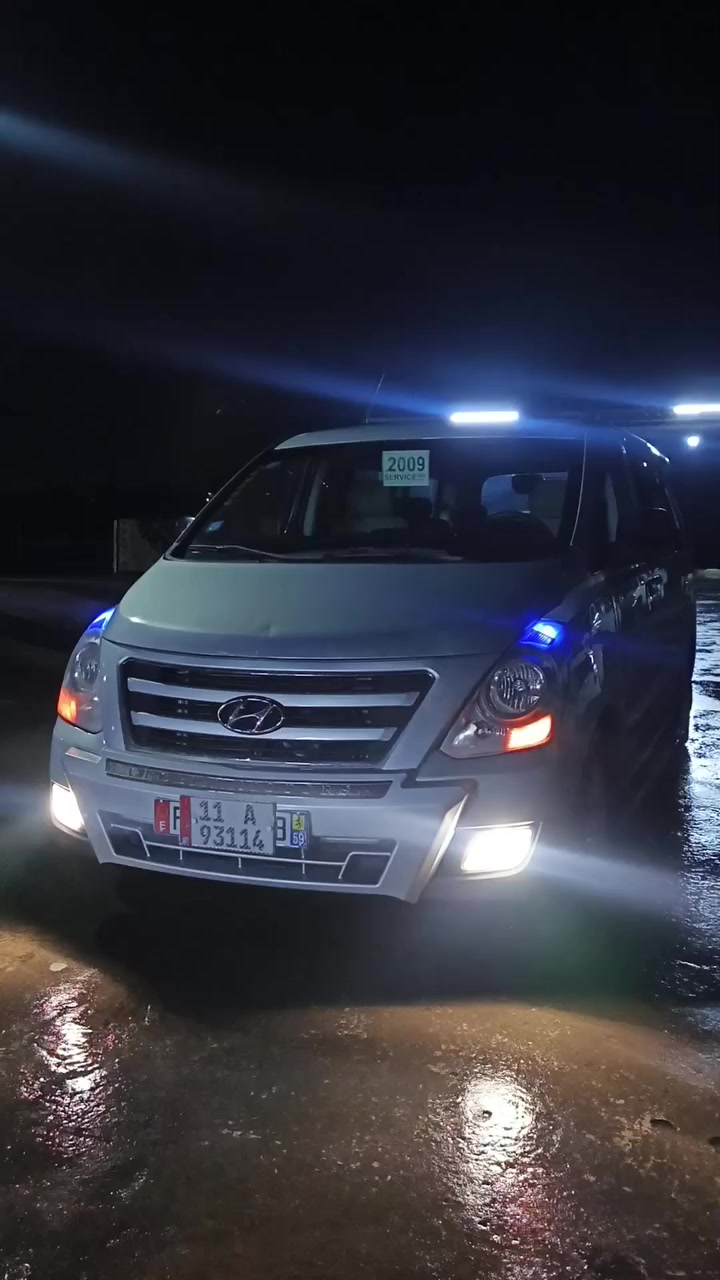 السلام عليكم ستاركس 2009 كفاله الباقي موضح بلسونار مكينه بخار خفيف بدون تنقيص كير اكسل مكفولات تخم تاير جديد  ميكانيك مكفول مكان السيارة بغداد الغزاليه
للتواصل 
***********
***********
