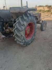 مكاين • ٣ قطع • للبيع