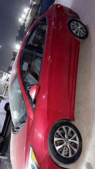 سلام عليكم سيارة اكسند للبيع سيارة وارد امريكي حادث جاملغ و بنيد مكان السيارة بغداد ***********
