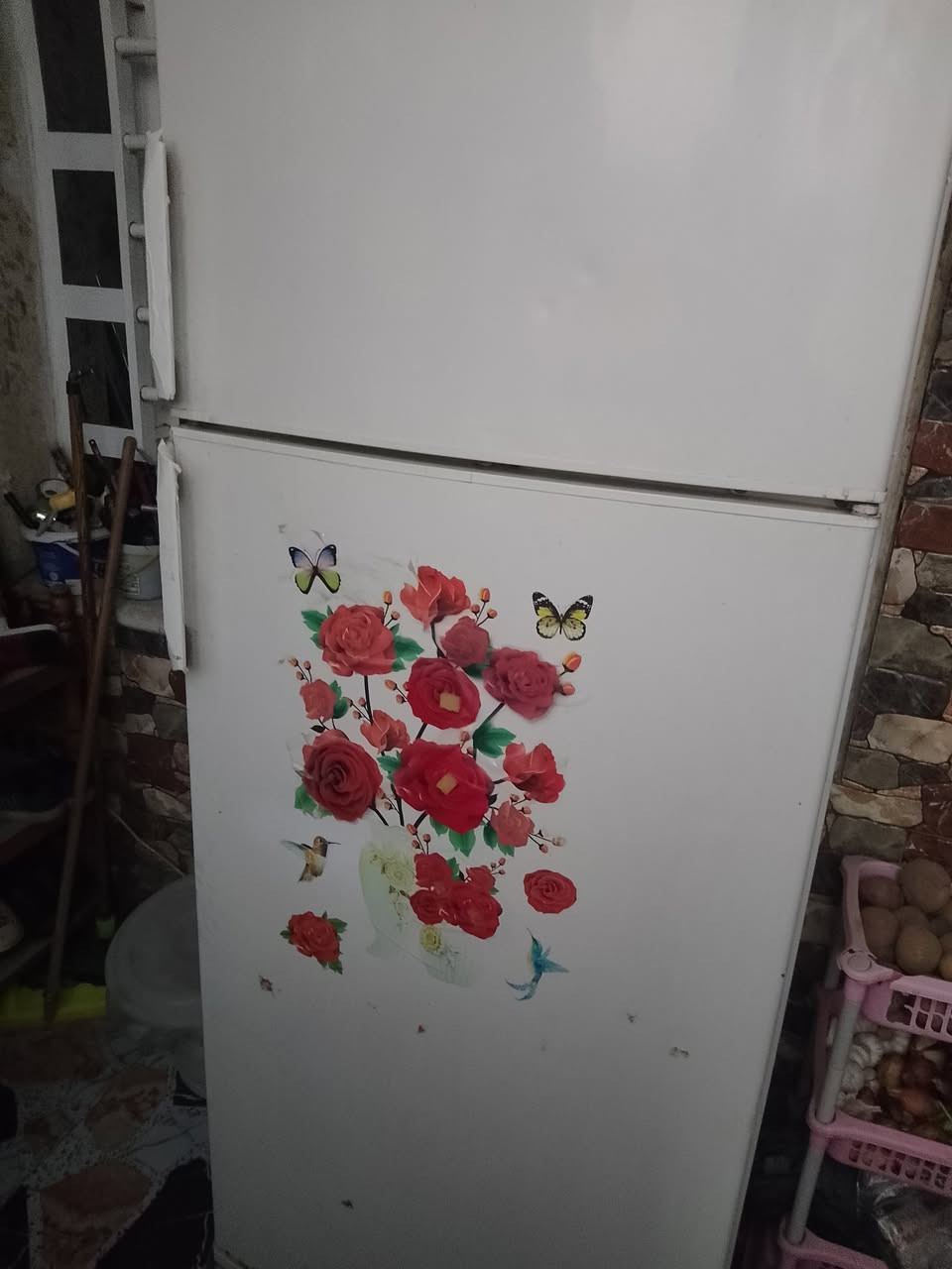 ثلاجة كبيرة للبيع ماواصلة مصلح السعر١٠٠وبيهة مجال


**إذا كنت صاحب هذا الإعلان وتريد حذفه لأي سبب، رجاءا أرسل رسالة إلى الدعم الفني**