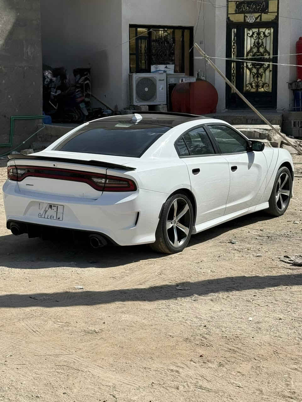 جارجر ٢٠١٩ اصل رقم بصرة مكينة ٣٦٠٠ السيارة داخله كل قطعها مسروقة بدون حادث السعر ١٦٥ للاتصال ***********
